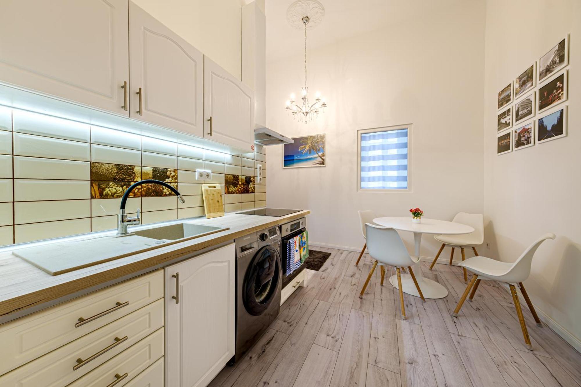 Soho Downtown Apartment บูดาเปสต์ ภายนอก รูปภาพ